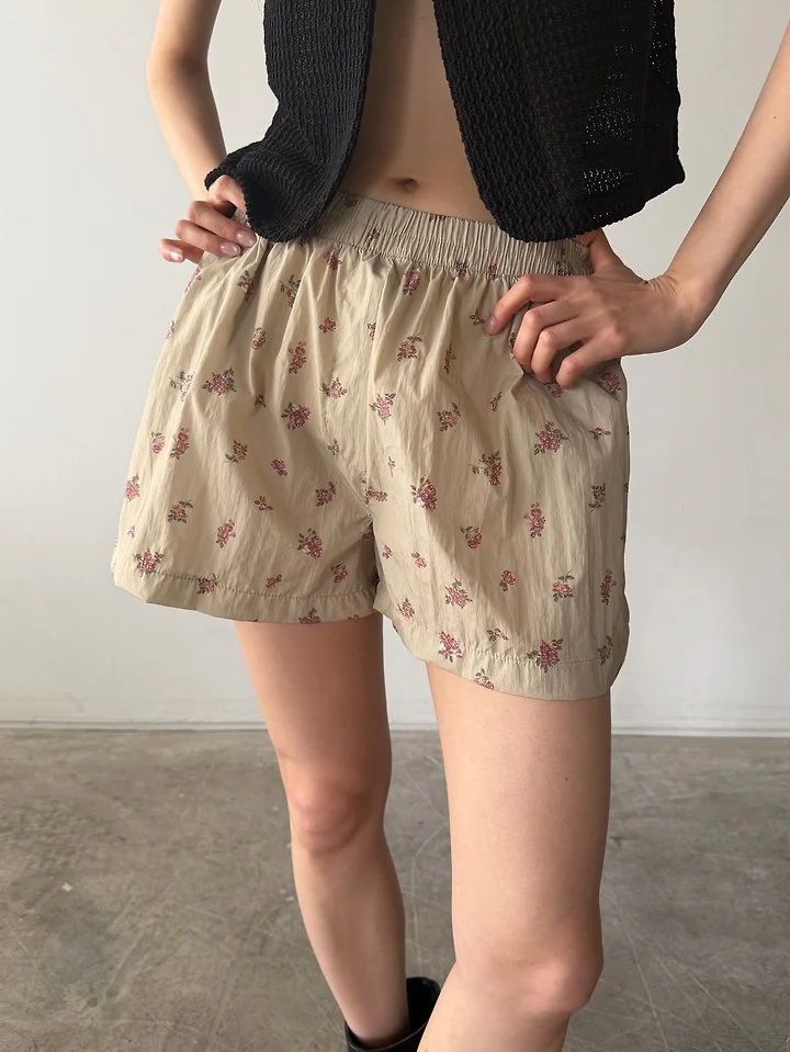 Foset - Korean Women Fashion - #momslook - Floral A-Line Shorts - 12