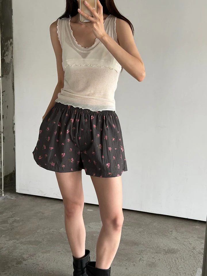 Foset - Korean Women Fashion - #shopsmall - Floral A-Line Shorts - 5
