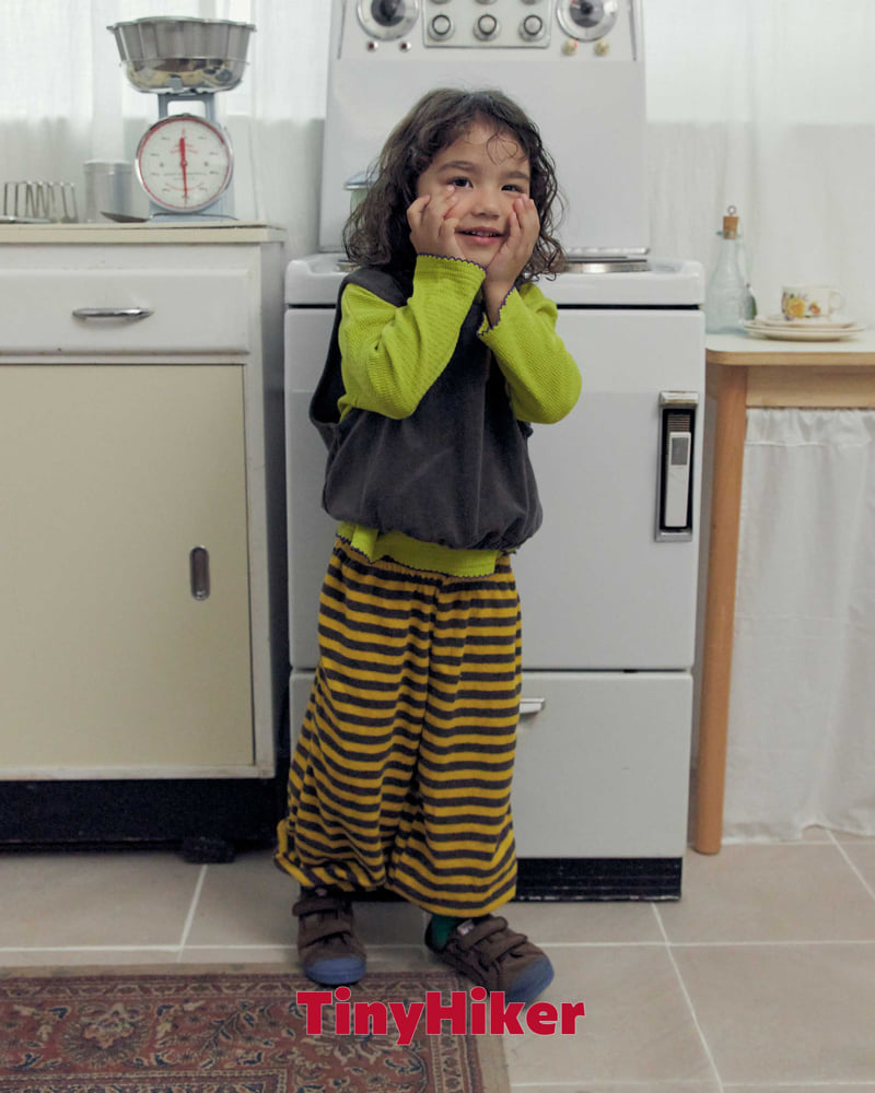 Hiker - Korean Children Fashion - #Kfashion4kids - Suave Terry Sleeveless Top - 12