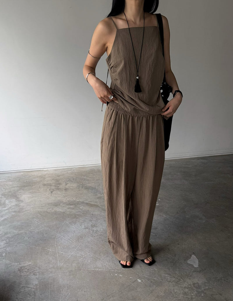 Jade Market - Korean Women Fashion - #momslook - Ellen Sleeveless Top