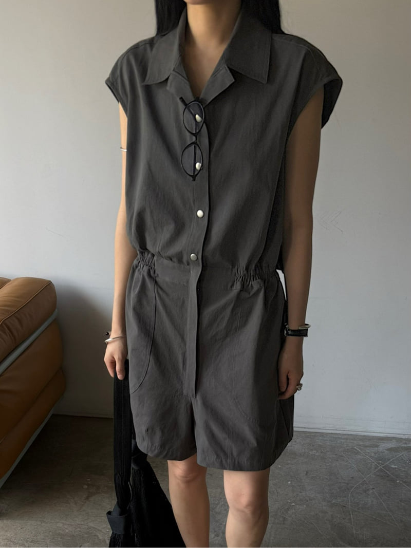 Jade Market - Korean Women Fashion - #momslook - Slit Sleeveless Jumpsuit - 11