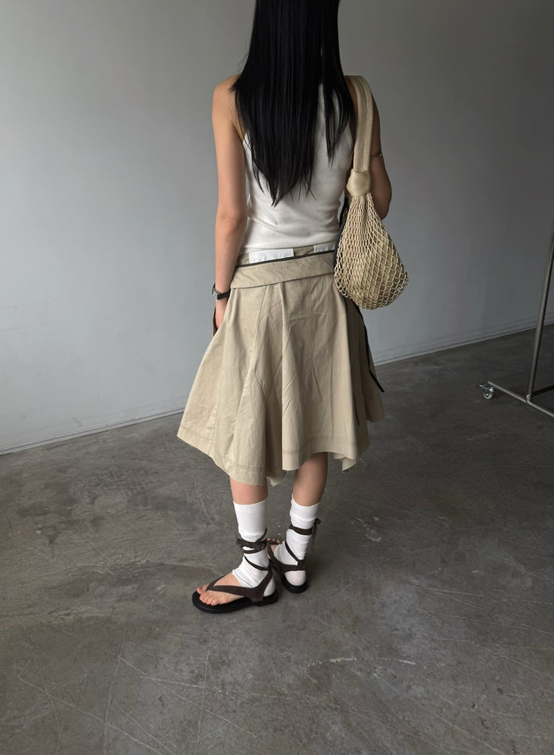 Jade Market - Korean Women Fashion - #thelittlethings - Asymmetric Cut-Off Skirt - 2