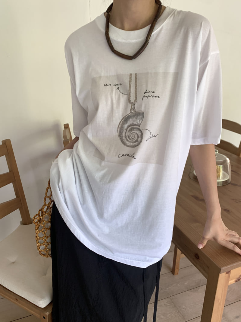 Lucy Salon - Korean Women Fashion - #momslook - Necklace Short-Sleeve Tee - 7