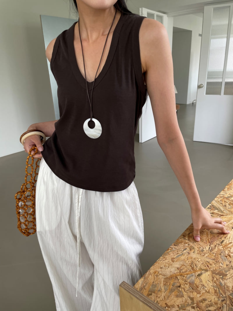 Lucy Salon - Korean Women Fashion - #momslook - Mint V-Neck Camisole - 2