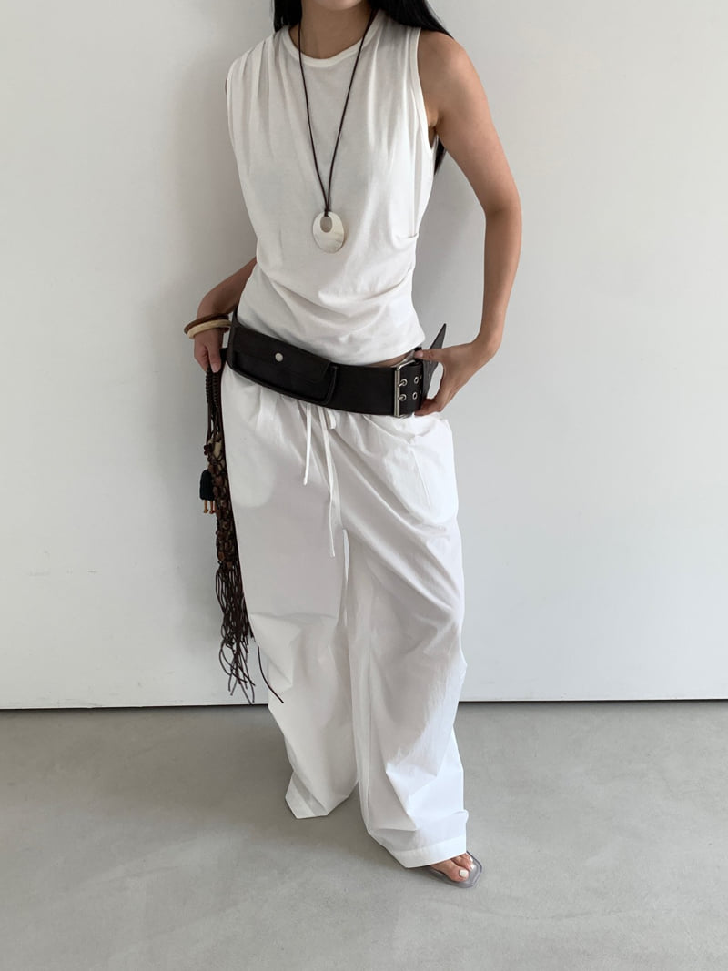 Lucy Salon - Korean Women Fashion - #momslook - Draped Sleeveless Top - 8
