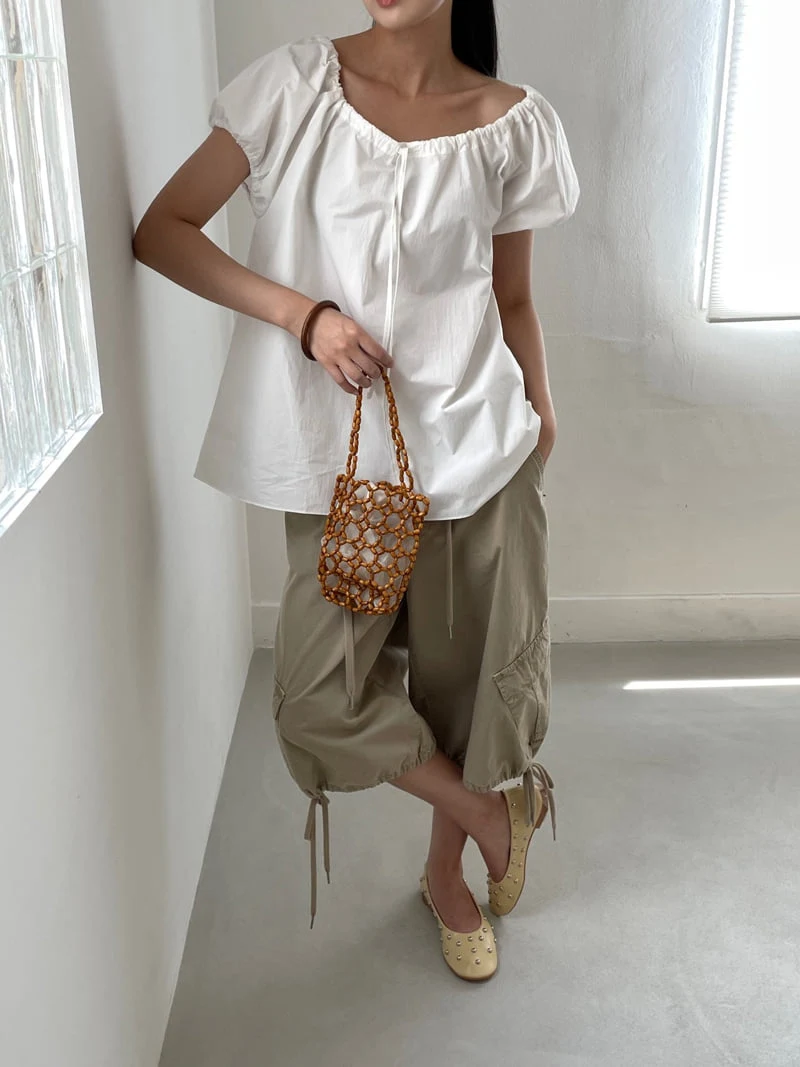 Lucy Salon - Korean Women Fashion - #romanticstyle - Jenny Blouse - 3