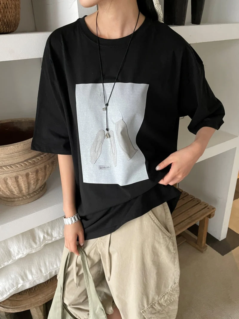 Lucy Salon - Korean Women Fashion - #shopsmall - Cream Tee - 5