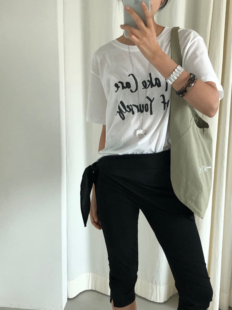 Lucy Salon - Korean Women Fashion - #thelittlethings - Take Tee - 8