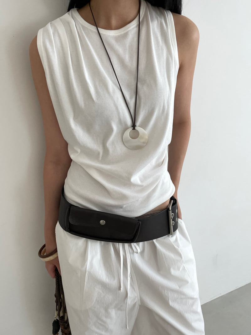 Lucy Salon - Korean Women Fashion - #thelittlethings - Draped Sleeveless Top - 5