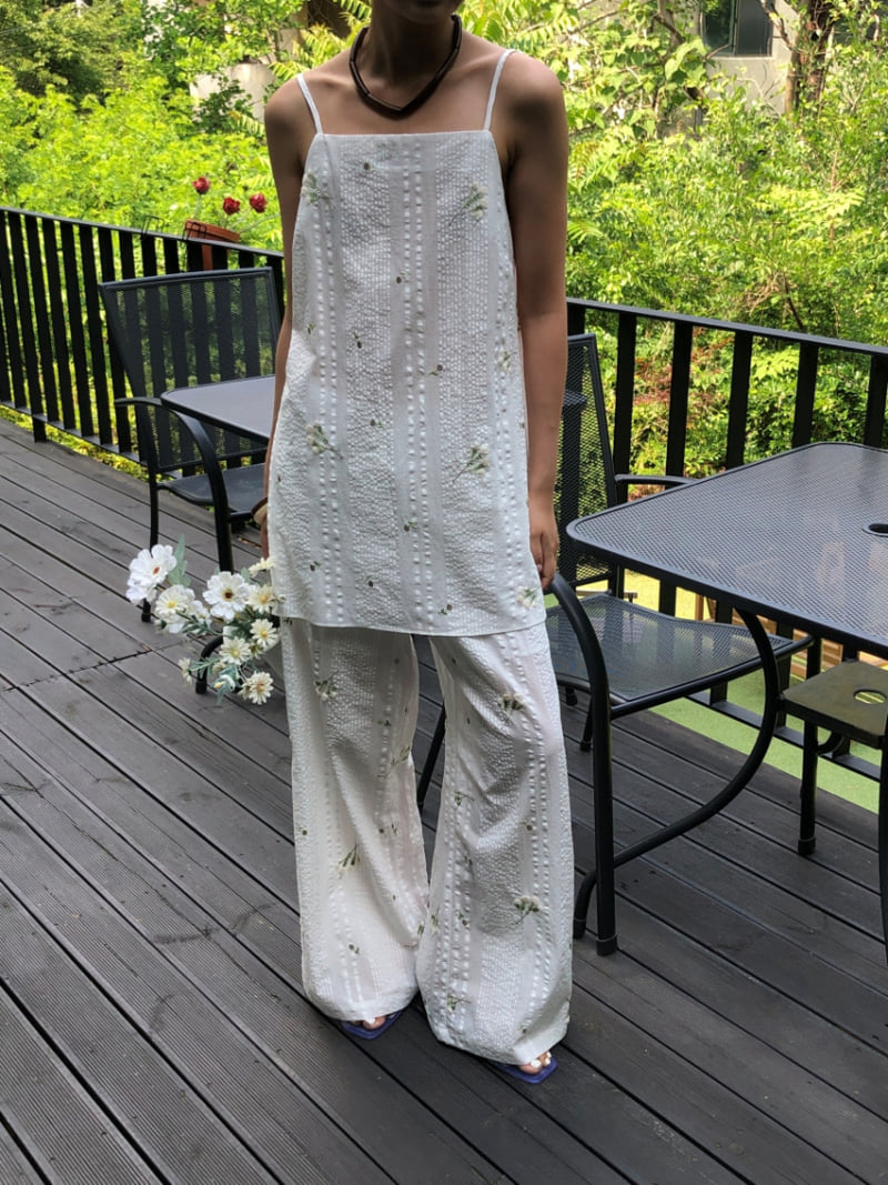 Lucy Salon - Korean Women Fashion - #womensfashion - Mist Floral Banded Pants - 8