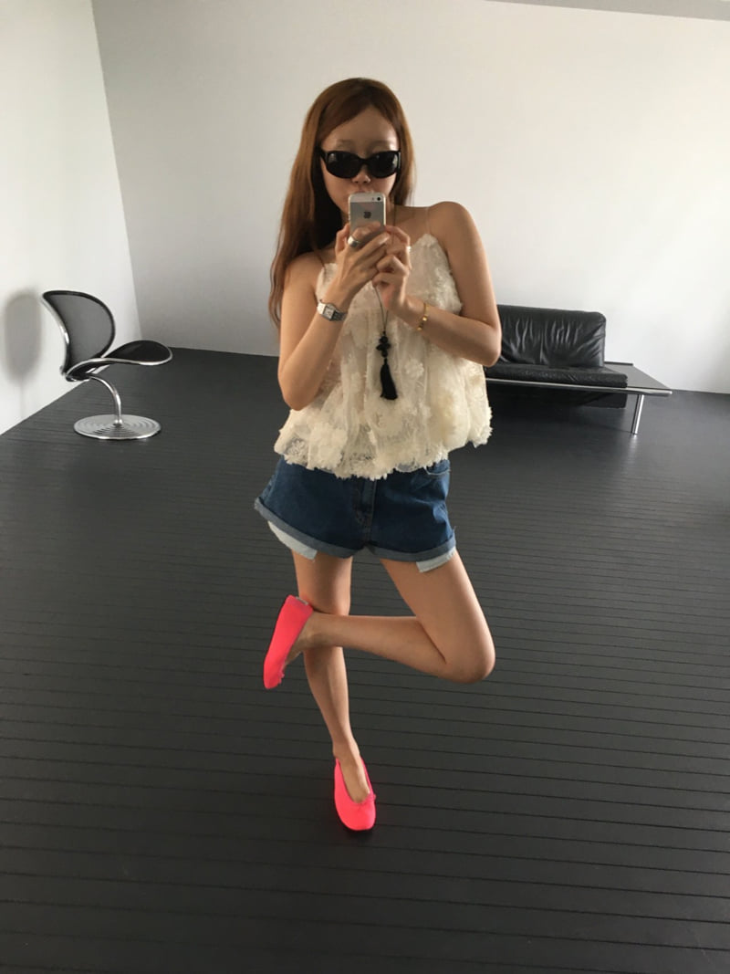Made - Korean Women Fashion - #momslook - Form Race Blouse - 5