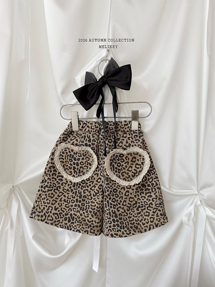 Melikey - Korean Children Fashion - #childrensboutique - Leopard Heart Bermuda Pants
