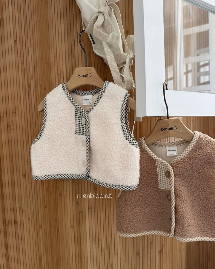 Mienbloom B - Korean Baby Fashion - #onlinebabyshop - Bebe Teddy Fleece Vest - 4