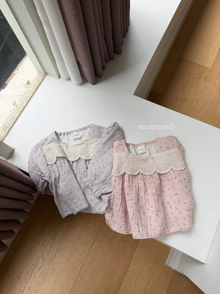 Mienbloom B - Korean Children Fashion - #discoveringself - Kids Lala Floral Blouse