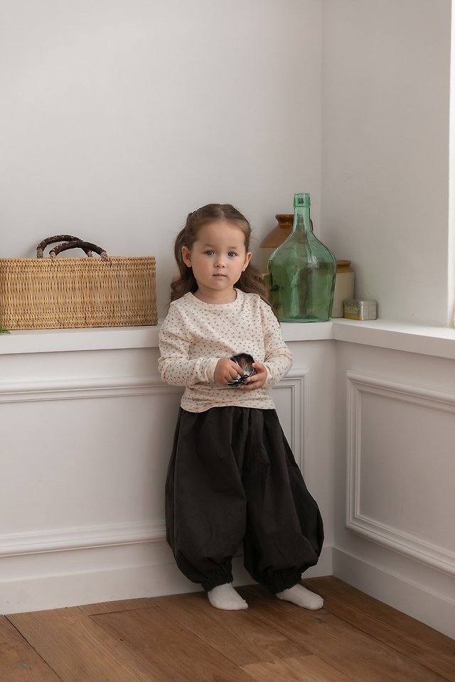 Oatmeal - Korean Children Fashion - #kidsshorts - Floral Slim Tee - 6