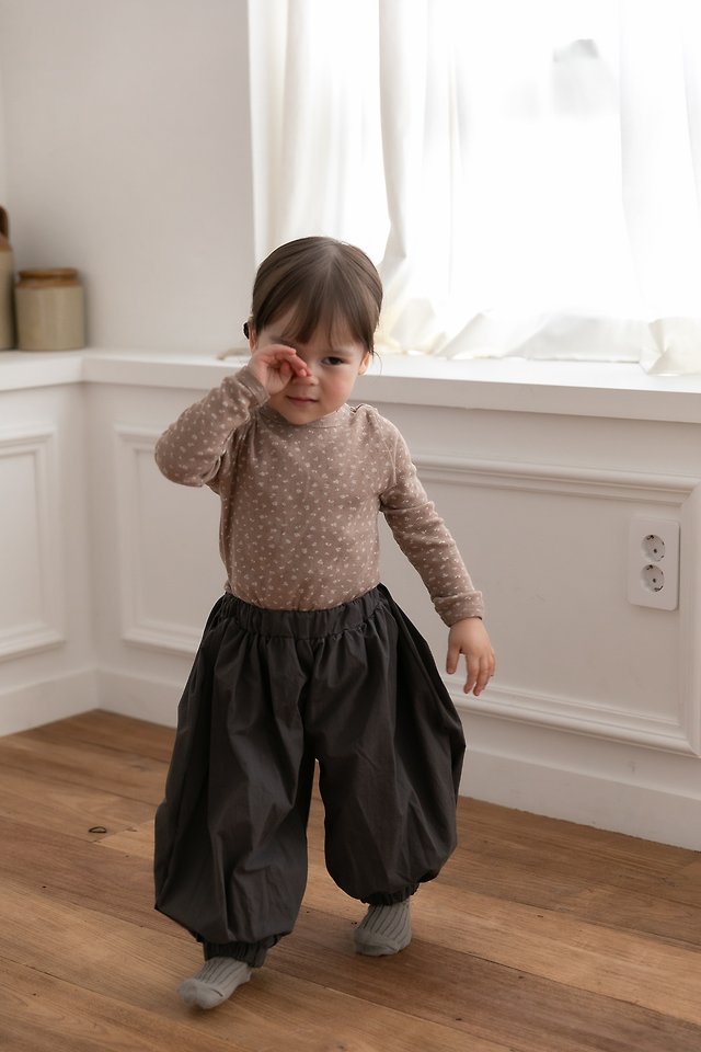 Oatmeal - Korean Children Fashion - #littlefashionista - Floral Slim Tee - 10