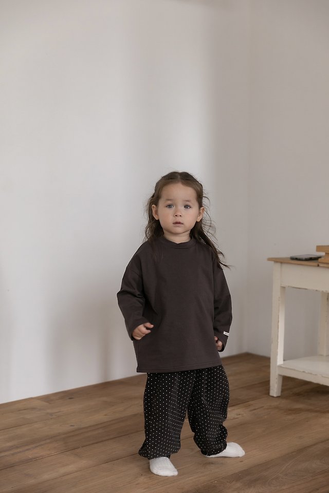 Oatmeal - Korean Children Fashion - #littlefashionista - Dot Pants - 4