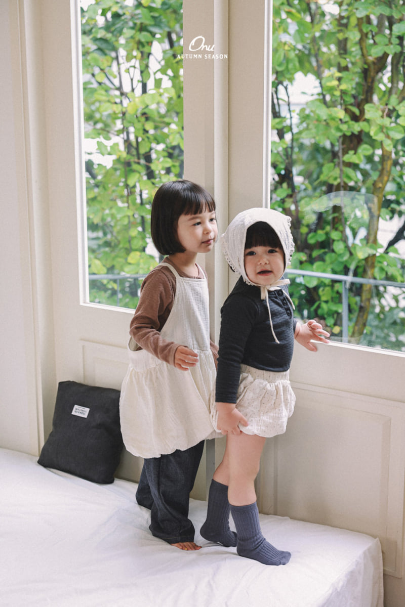 Onu - Korean Baby Fashion - #babyootd - Cracker Button Tee - 12