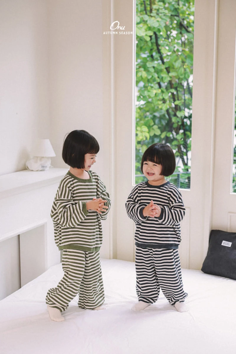 Onu - Korean Baby Fashion - #babyoutfit - Waffle Sweatshirt - 12