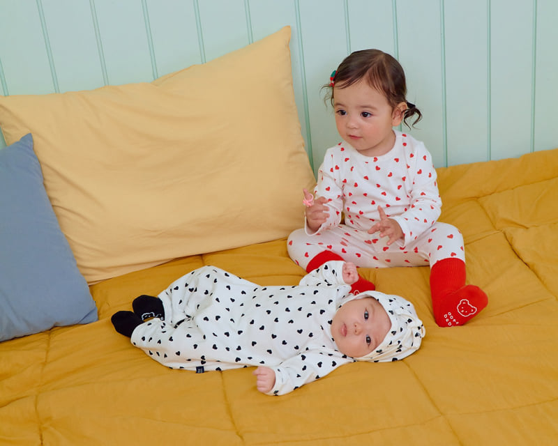 Oott Bebe - Korean Baby Fashion - #babywear - Petit Heart Full Bodysuit + Bonnet Set (Bebe) - 9
