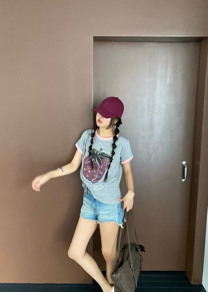 Ouppt - Korean Women Fashion - #vintageinspired - Strawberry Tee - 5