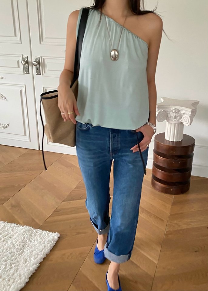 Ouppt - Korean Women Fashion - #womensfashion - Shining Asymmetrical Tee - 10