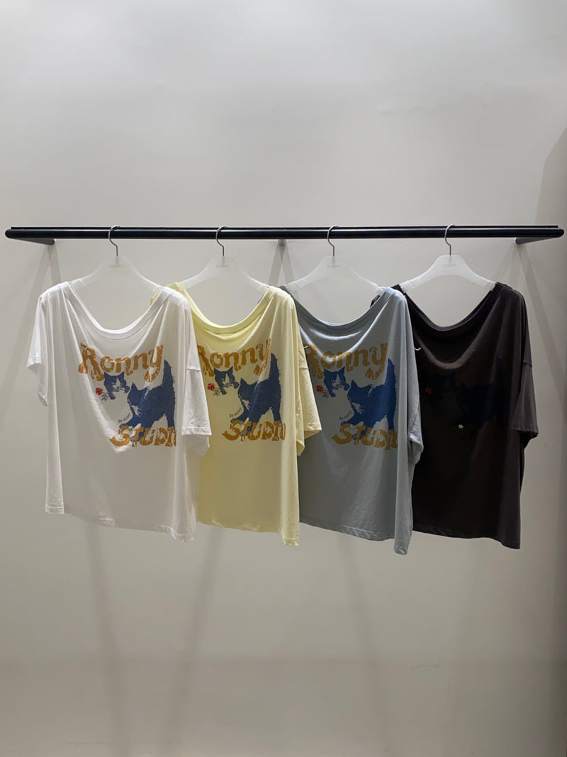 Ouppt - Korean Women Fashion - #womensfashion - Ronnie Cat Tee