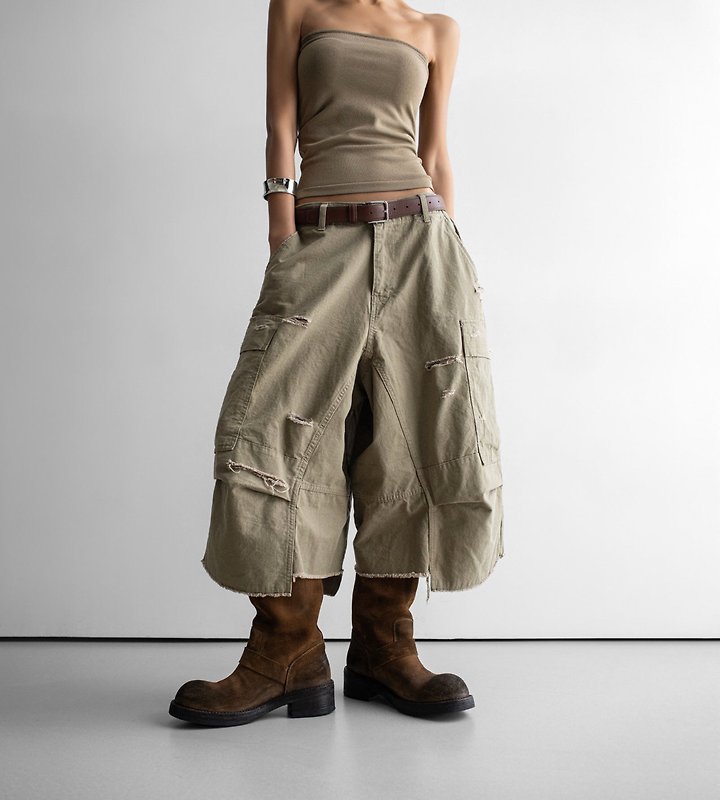 Paper Moon - Korean Women Fashion - #womensfashion - Vintage Cut-Off Bermuda Shorts - 4