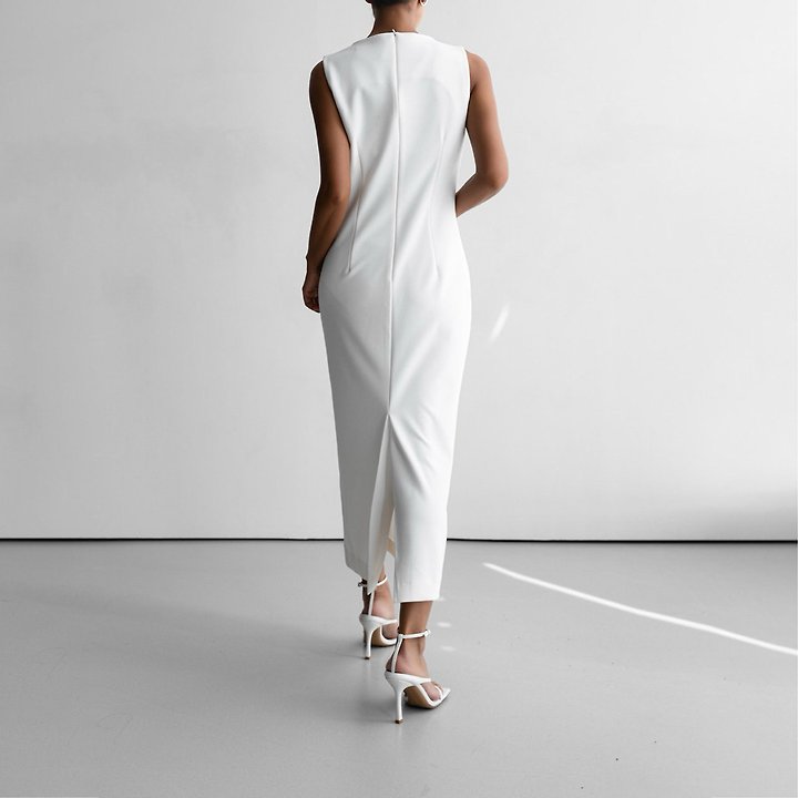 Paper Moon - Korean Women Fashion - #momslook - Crepe Pencil-Line Midi Sleeveless Kelly One-piece - 11
