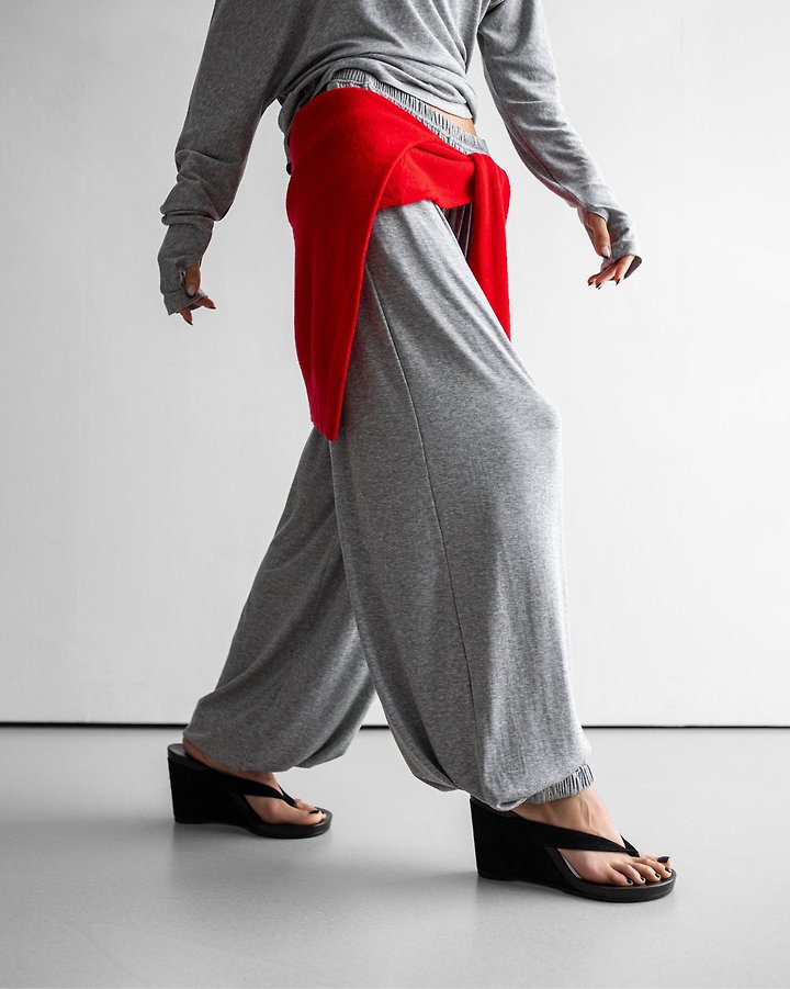 Paper Moon - Korean Women Fashion - #momslook - Draped Balloon Jogger Pants - 3