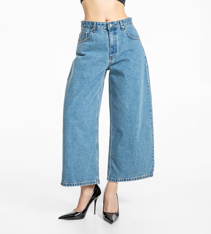 Paper Moon - Korean Women Fashion - #momslook - Wide-Leg Blue Ankle Denim Jeans - 2