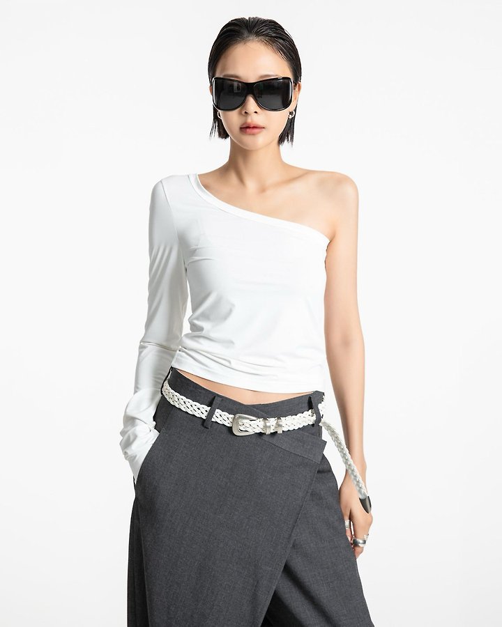 Paper Moon - Korean Women Fashion - #momslook - Asymmetric One-Shoulder Long Sleeve Top - 3