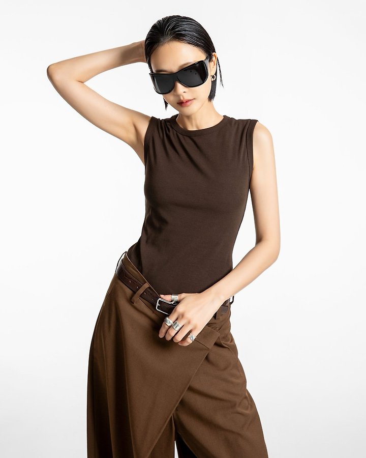 Paper Moon - Korean Women Fashion - #momslook - Classic Slim Sleeveless Top - 5