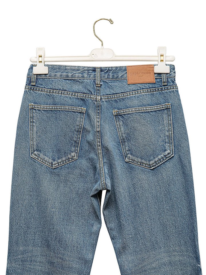 Paper Moon - Korean Women Fashion - #thelittlethings - Classic Flare Blue Denim Jeans - 10