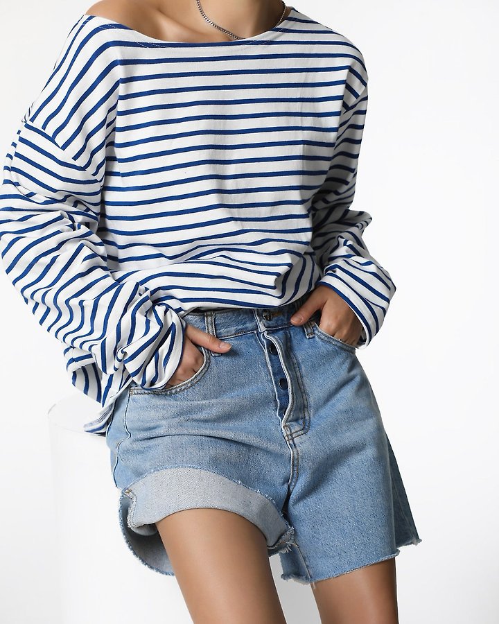 Paper Moon - Korean Women Fashion - #vintagekidsstyle - Cut-Detail Vintage Oversized Denim Shorts - 3