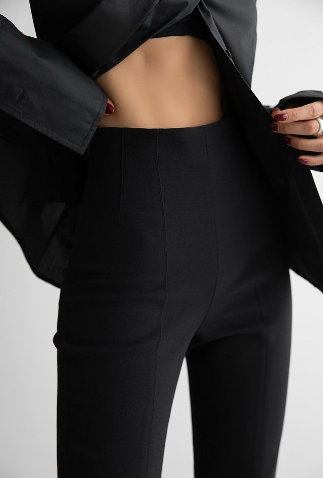 Paper Moon - Korean Women Fashion - #womensfashion - Center Seam Capri Leggings