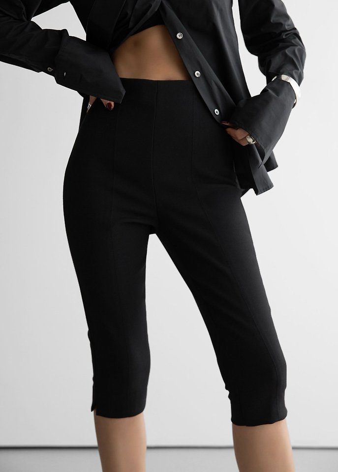 Paper Moon - Korean Women Fashion - #womensfashion - Center Seam Capri Leggings - 5
