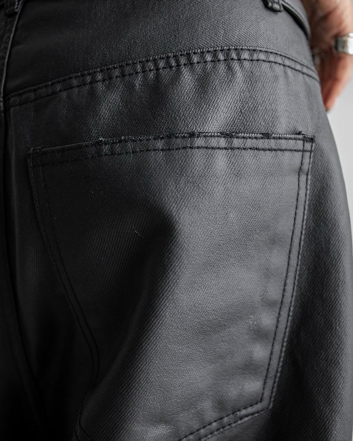 Paper Moon - Korean Women Fashion - #womensfashion - Oversized Black Coated Denim Jeans - 7
