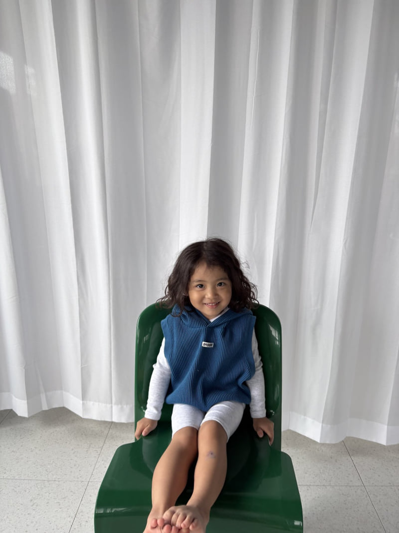 Pepper - Korean Children Fashion - #designkidswear - Waffle Hooded Vest - 2
