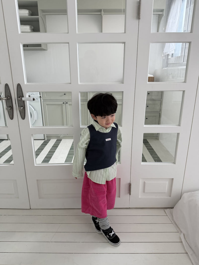 Pie - Korean Baby Fashion - #babyboutique - Embossed Corduroy Bermuda Shorts - 6