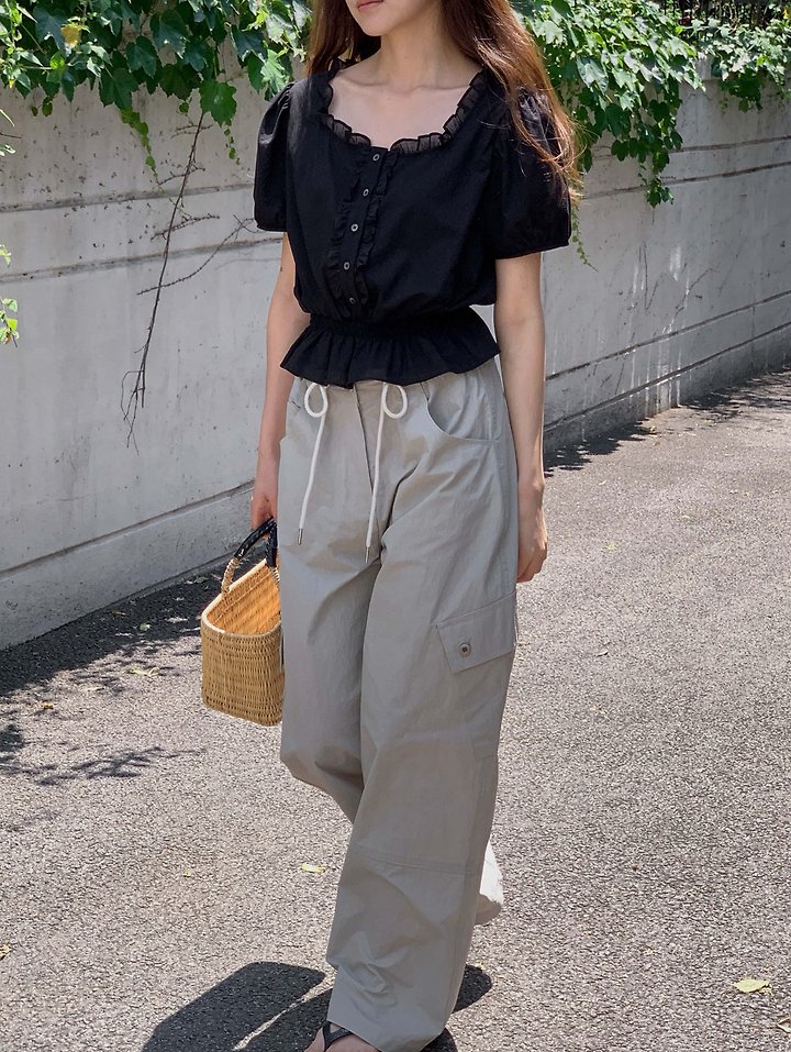 Pomelo - Korean Women Fashion - #momslook - Smocked Frill Blouse - 2
