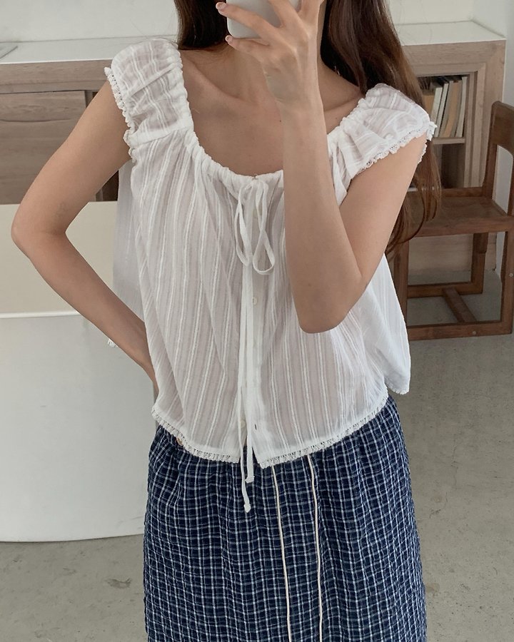 Pomelo - Korean Women Fashion - #momslook - Atelier Sleeveless Blouse - 2