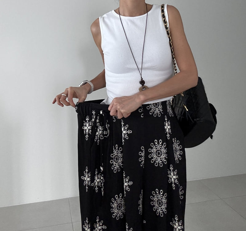 Ripple - Korean Women Fashion - #momslook - Giselle Pintuck Pants - 11