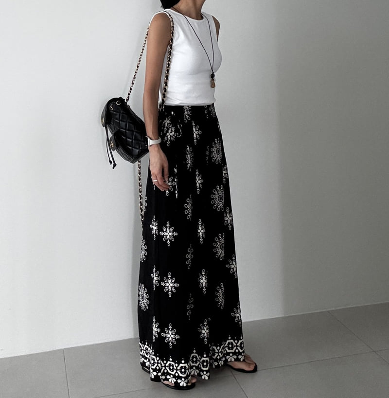 Ripple - Korean Women Fashion - #thatsdarling - Giselle Pintuck Pants - 9