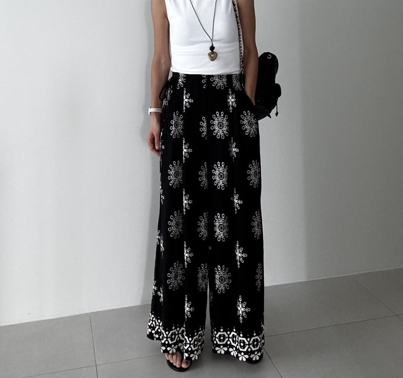 Ripple - Korean Women Fashion - #thelittlethings - Giselle Pintuck Pants - 10