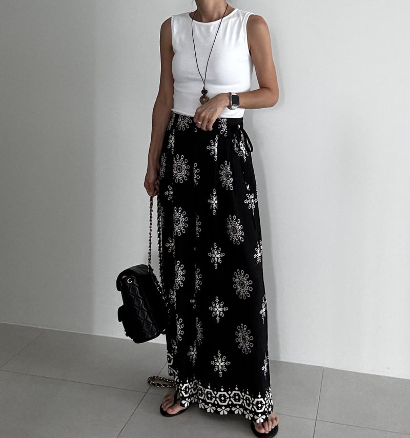 Ripple - Korean Women Fashion - #womensfashion - Giselle Pintuck Pants - 12