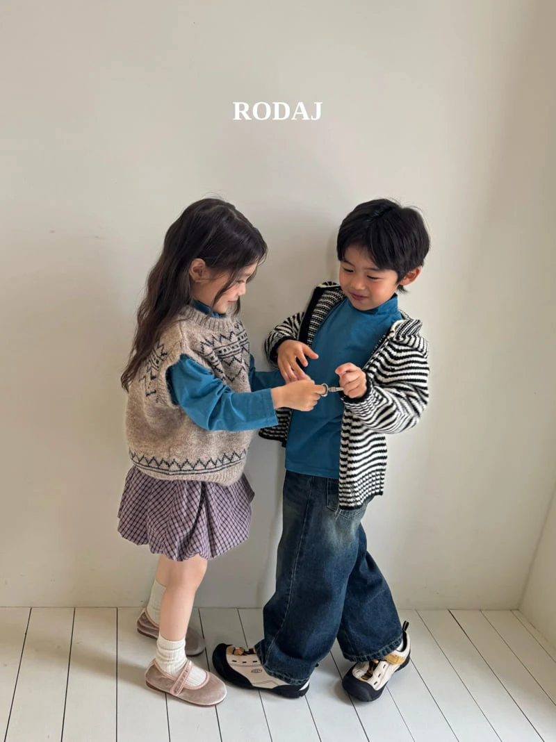 Roda J - Korean Children Fashion - #fashionkids - Hazel Vest - 11