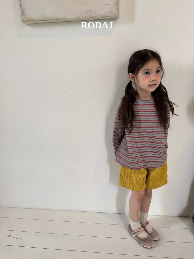 Roda J - Korean Children Fashion - #magicofchildhood - Pig Line Tee - 9