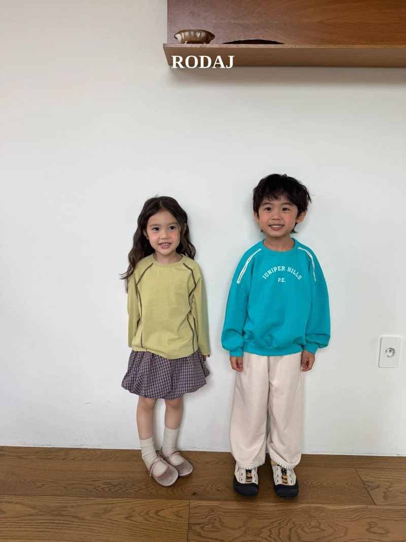 Roda J - Korean Children Fashion - #prettylittlegirls - Hills Sweatshirt - 12