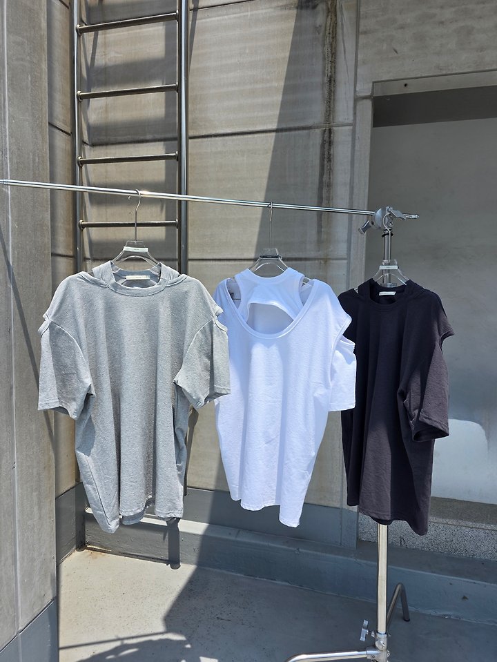 Uoov - Korean Women Fashion - #momslook - Ako Tee - 2
